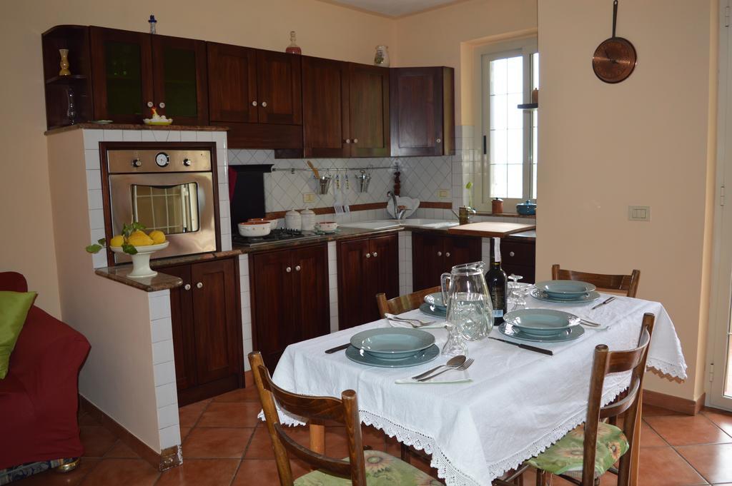 La Casa Di Giulia Apartment Forza dʼAgro Exterior foto